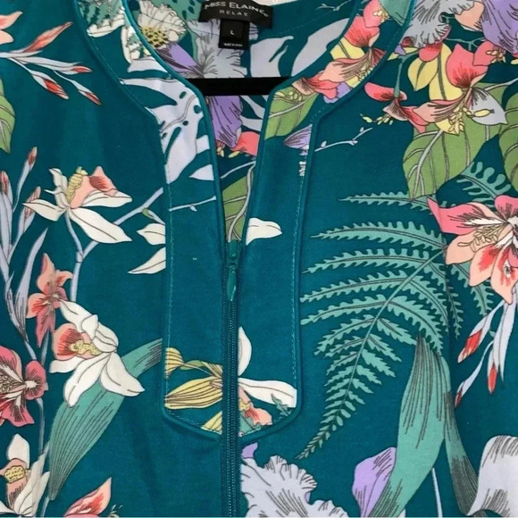 Miss Elaine Size Large Zip Up Dress - Floral Pattern with Pockets Green Colorful - Picture 11 of 13